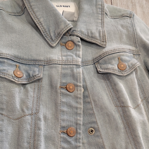 Old Navy Kids Light Wash Jean Jacket - Picture 5 of 5